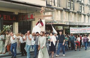 Desfile-de-INRI-CRISTO-em Curitiba-6.jpg