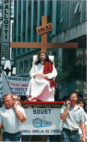 Desfile-de-INRI-CRISTO-em Curitiba-10.jpg