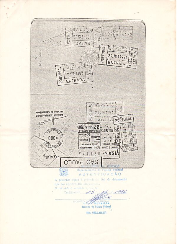 Passaporte (Pág. 12-13) de INRI CRISTO autenticado pela Policia Federal do Brasil